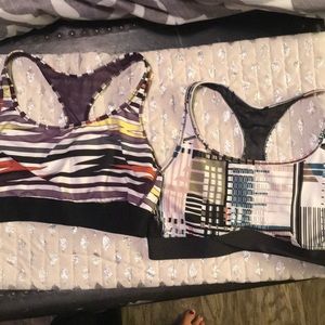 Victoria Sport sports bras set of 2!